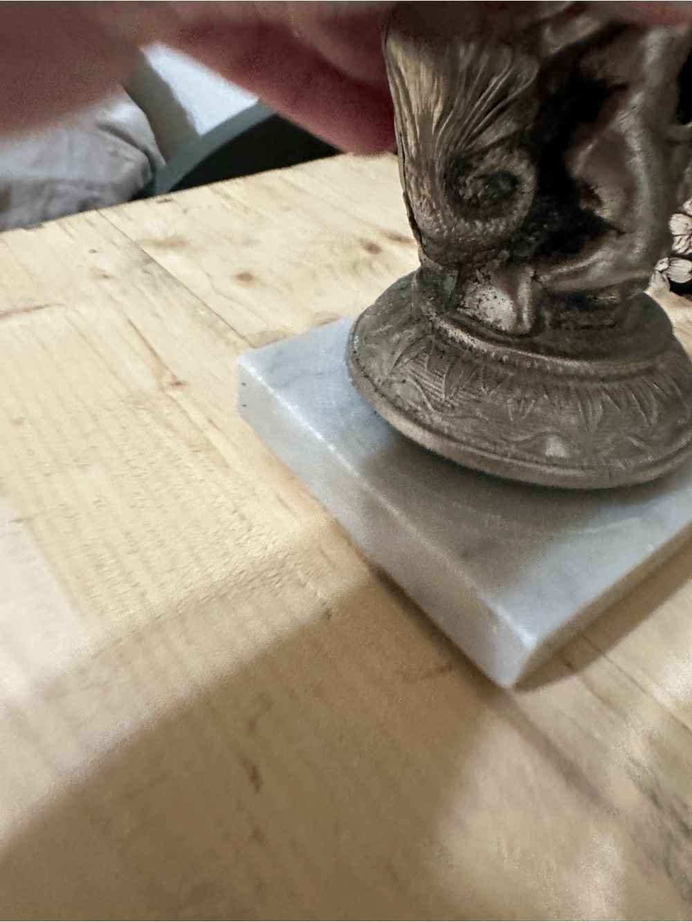 Vintage 1950s metal cupid fish, dolphin statue marble - Picture 5 of 6